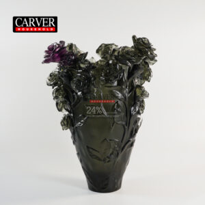 Rose passion flower vase with red flowers
