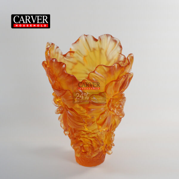 Camellia vase (amber)