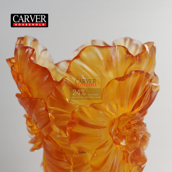 Camellia vase (amber)