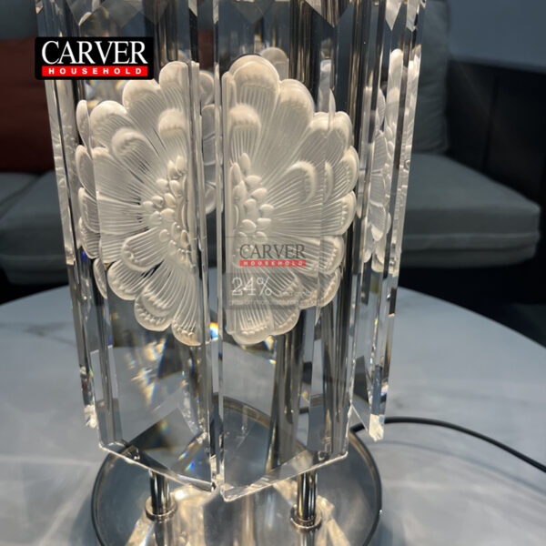 Atamal Postmodern Hotel Restaurant Atmosphere Light High end French Living Room Desktop Flower Carving Crystal Decorative Desk Lamp