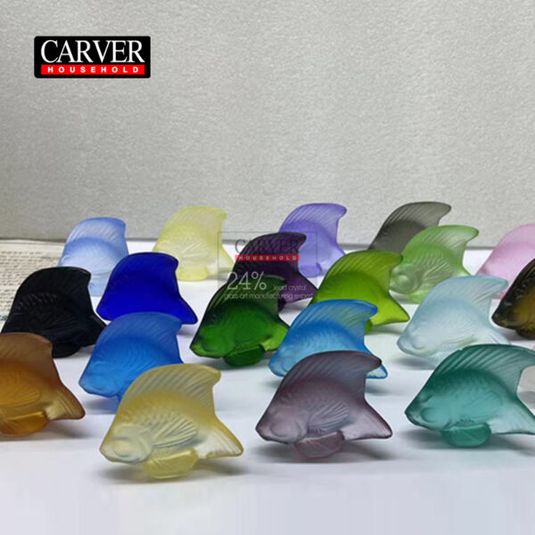 A perfect decorative sculpture that can be used in your living room or hotel.