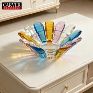 Crystal fruit plate on coffee table in modern villa living room; fruit tray on dining table in hotel wedding banquet hall or restaurant.